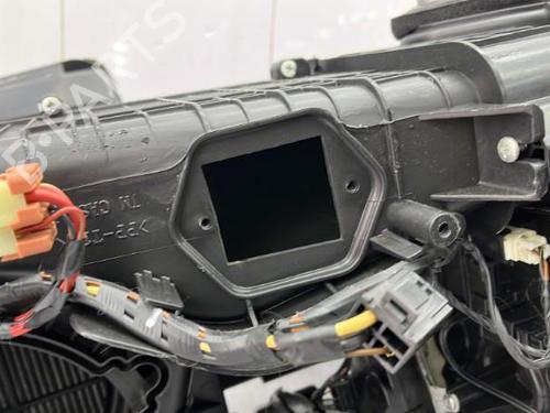 Heater matrix box HYUNDAI TUCSON (JM) 2.0 CRDi All-wheel Drive | BP23751101M61 