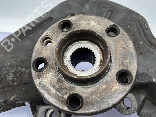 Right front steering knuckle PEUGEOT EXPERT Van (222) 2.0 HDI | BP24399998M26 