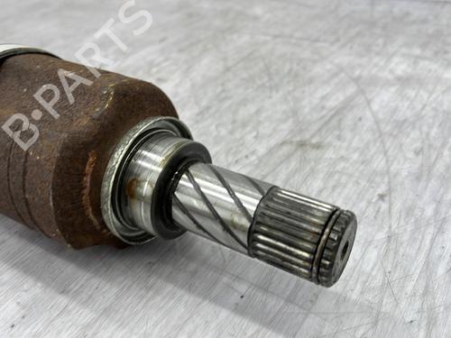 Used Left front driveshaft Left front driveshaft RENAULT MEGANE III Coupe (DZ0/1_) 1.4 TCe (DZ0F, DZ1V) (131 hp) 27212908 27212908