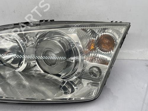 Left headlight FORD MONDEO III (B5Y) 2.0 16V | BP30125621C28 
