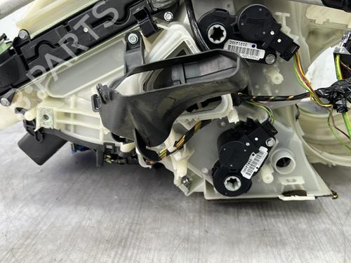 Heater matrix box CITROËN C4 II (NC_) 1.6 HDi 115 | BP33569156M61 - Image 6