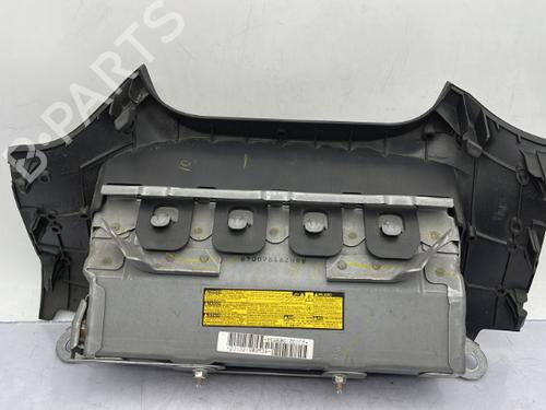 knee-airbag-toyota-auris-_e15_-2006-2007-2008-2009-2010-2011-2012-2013-23755943 main image