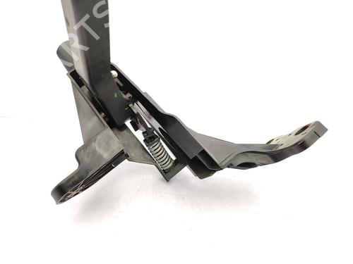 clutch-pedal-renault-master-iii-van-fv-2010-23753693 main image