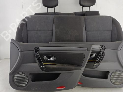 Sæde sæt Sæde sæt RENAULT LAGUNA III (BT0/1) 2.0 dCi (BT07, BT0J, BT14, BT1A, BT1S) (131 hp) 23711445 23711445