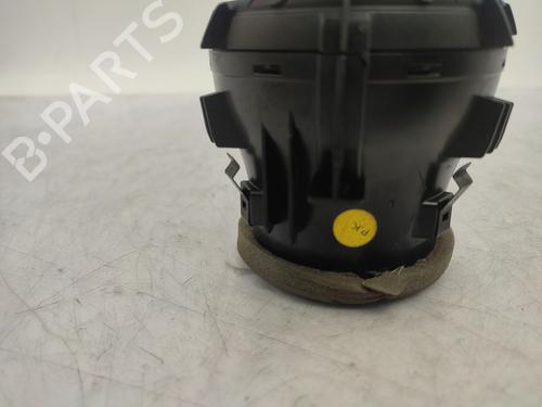 air-vent-audi-a1-8x1-8xk-2010-2011-2012-2013-2014-2015-2016-2017-2018-2019-23967034 main image