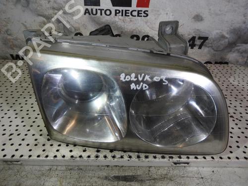 Used Right headlight HYUNDAI TRAJET (FO) 2.0 CRDi (113 hp) 23684703