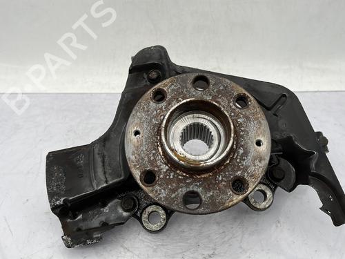 Used Right front steering knuckle OPEL CORSA E (X15) 1.3 CDTI (08, 68) (95 hp) 28360896