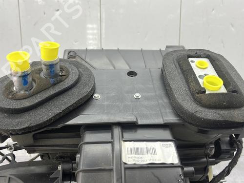 Used Heater matrix box Heater matrix box RENAULT CLIO IV (BH_) 0.9 TCe 90 (BHNF, BHMA, BHMH, BHJK, BHJR) (90 hp) 33737923 33737923