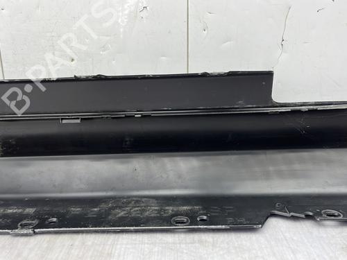 Right sideskirt BMW 1 (F21) 118 d | BP24476592C114 