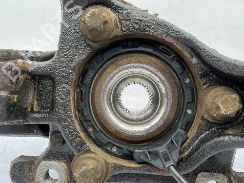 Left front steering knuckle OPEL ZAFIRA / ZAFIRA FAMILY B (A05) 1.9 CDTI (M75) | BP28314136M25 