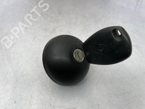 Electronic module RENAULT TWINGO II (CN0_) 1.2 16V (CN0K, CN0V, CN0A) | BP40447675M83 - Image 8
