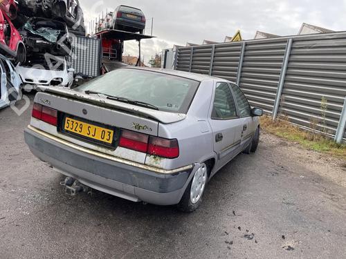 Right taillight CITROËN XANTIA (X1_, X2_) 1.9 Turbo D | BP25759446C35 