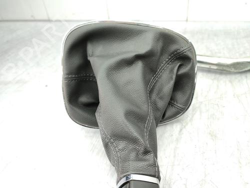 Used Gear lever Gear lever OPEL CORSA D (S07) 1.3 CDTI (L08, L68) (75 hp) 23751994 23751994
