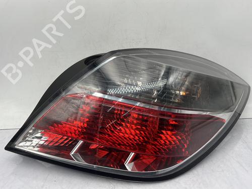 Used Right taillight OPEL ASTRA H GTC (A04) 1.9 CDTi (L08) (150 hp) 23761657