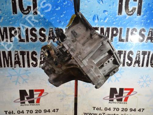 Used Gearbox NISSAN X-TRAIL I (T30) 2.0 4x4 (140 hp) 23743204