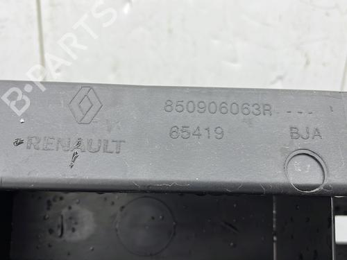 Rear bumper reinforcement RENAULT CLIO V (B7_) 1.0 TCe 90 (B7MT) | BP23683635C73 