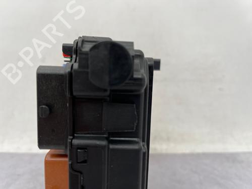 Fuse box CITROËN C3 II (SC_) 1.4 HDi 70 (SC8HZC, SC8HR0, SC8HP4) | BP39538963E1 - Image 5