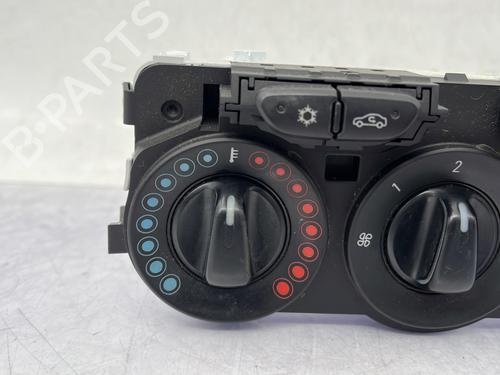 Used Climate control Climate control OPEL CORSA E (X15) 1.3 CDTI (08, 68) (95 hp) 30711248 30711248