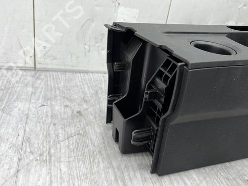 Armrest / Center console DACIA DUSTER (HM_) 1.5 dCi 115 (HMAD) | BP30100712I20