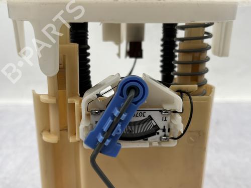 Fuel pump CITROËN C4 II (NC_) 1.6 HDi 115 | BP33631042M76 - Image 4