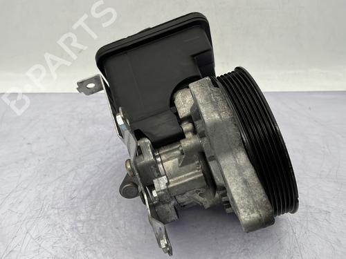 Used Steering pump Steering pump BMW 3 Coupe (E46) 330 Cd (204 hp) 23663308 23663308