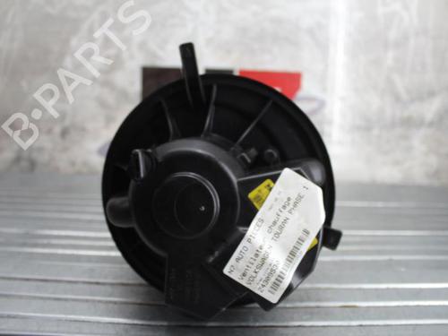 Heater blower motor VW TOURAN (1T1, 1T2) 2.0 TDI 16V | BP23666005M62 