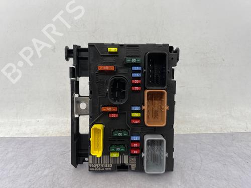 Used Fuse box Fuse box CITROËN C2 (JM_) 1.1 (60 hp) 36293571 36293571