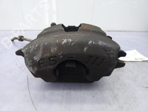 Etrier avant droit VW BORA I (1J2) 1.6 (101 hp) 23671559