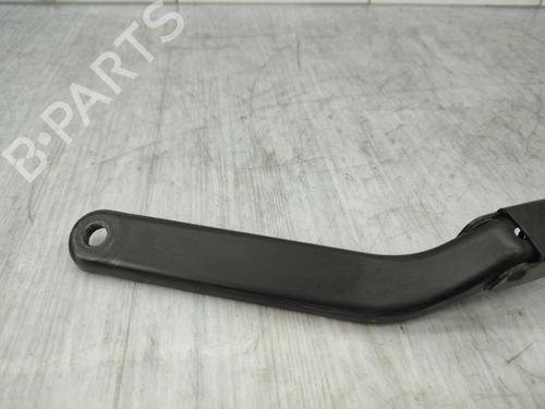 Front windshield wiper arm BMW 1 (E87) 118 d | BP23723266C143 
