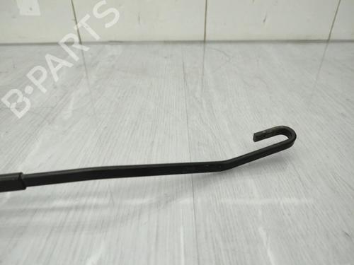 front-windshield-wiper-arm-renault-megane-ii-saloon-lm01_-2003-23733318 main image