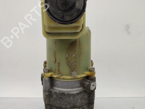 Used Steering pump RENAULT LATITUDE (L70_) 2.0 dCi 175 (L70Y, L734) (173 hp) 23711724