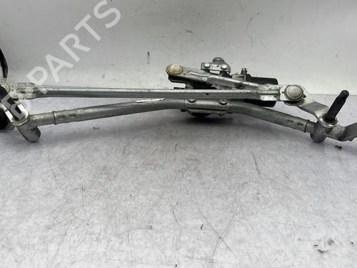 Used Front wiper motor RENAULT CAPTUR I (J5_, H5_) 1.2 TCe 120 (118 hp) 30813357