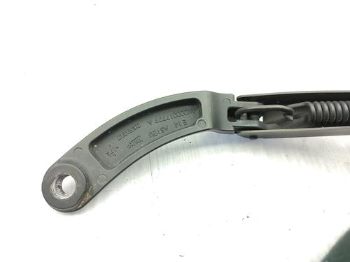 Front windshield wiper arm RENAULT CLIO IV Grandtour (KH_) 0.9 TCe 90 | BP23760756C143 