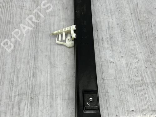 Elevalunas delantero derecho FIAT STILO Multi Wagon (192_) 1.9 D Multijet (120 hp) 23704041