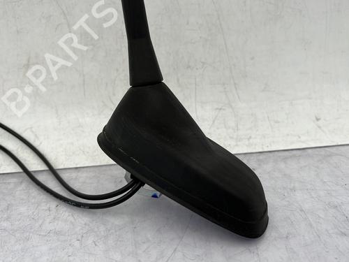 antennabase-citroen-c4-cactus-2014-23761576 main image