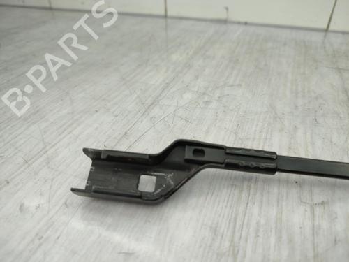 Front windshield wiper arm PEUGEOT 208 I (CA_, CC_) 1.0 VTi | BP23728507C143 