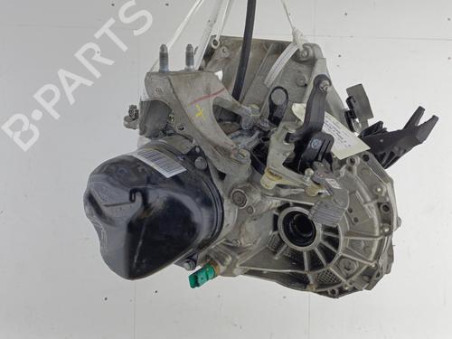 Used Gearbox DACIA SANDERO II TCe 90 (B8M1, B8MA, B8AC) (90 hp) 23709022