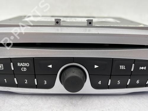 Bilradio RENAULT MEGANE III Hatchback (BZ0/1_, B3_) 1.9 dCi (BZ0N, BZ0J) | BP24517862E6 
