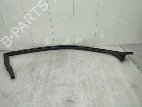 Used Rubber door seal VW SCIROCCO III (137, 138) 2.0 TDI (140 hp) 25482961