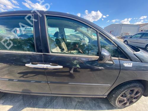 Used Right front door Right front door 38194605 38194605