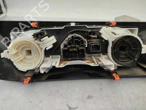 Climate control TOYOTA HILUX VIII Pickup (_N1_) 2.4 D 4WD (GUN125_, GUN125R) | BP24146257I5 