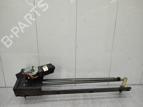 Used Front wiper motor Front wiper motor RENAULT TRAFIC Bus (T_, P_, V_) 1.7 (68 hp) 23742461 23742461
