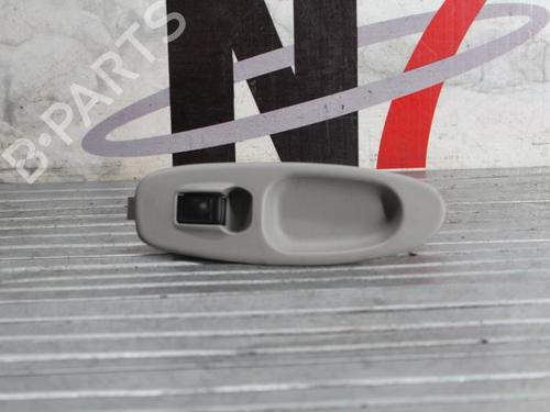 Used Right front window switch NISSAN ALMERA TINO (V10) 2.2 dCi (115 hp) 23669268