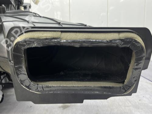 Heater matrix box FORD KA (RU8) 1.2 | BP33737917M61 - Image 2