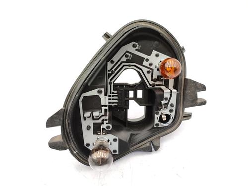 Used Lamp holder PEUGEOT 208 I (CA_, CC_) 1.6 HDi (92 hp) 23720837