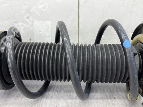 Used Right front shock absorber Right front shock absorber SUZUKI SWIFT IV (FZ, NZ) 1.3 DDiS (AZG413D, ZC02S, ZC92S) (75 hp) 25746629 25746629