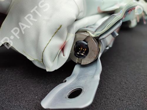 Used Right curtain airbag TOYOTA YARIS (_P13_) 1.4 D (NLP130_, NLP130) (90 hp) 23729378