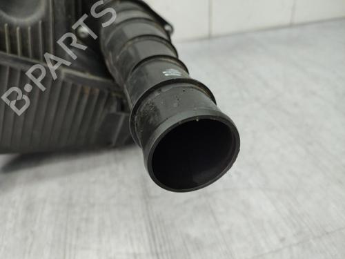 Used Air filter box RENAULT KANGOO / GRAND KANGOO II (KW0/1_) 1.6 (KW00, KW0Y, KW0E, KW0N, KW0P) (87 hp) 23740331