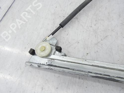Used Front right window mechanism Front right window mechanism RENAULT MEGANE I (BA0/1_) 1.6 16V (BA04, BA0B, BA11, BA1J, BA16, BA19, BA1K, BA1V,... (107 hp) 23700179 23700179