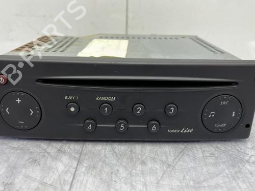 Used Radio RENAULT LAGUNA II (BG0/1_) 1.9 dCi (BG08, BG0G) (120 hp) 23757621
